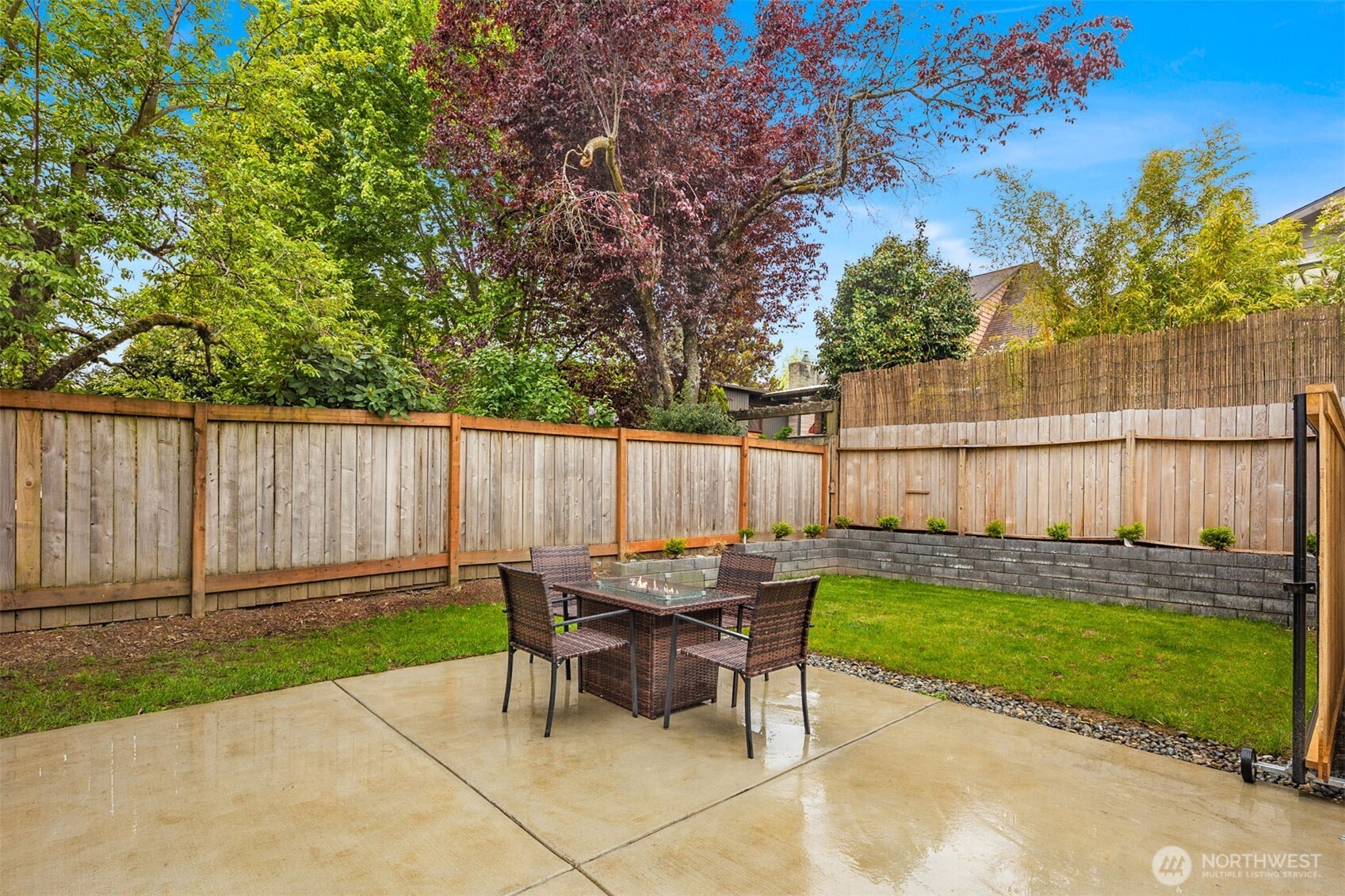 4326 Northeast 44th Street Seattle, WA 98105 - Photo 33 of 38