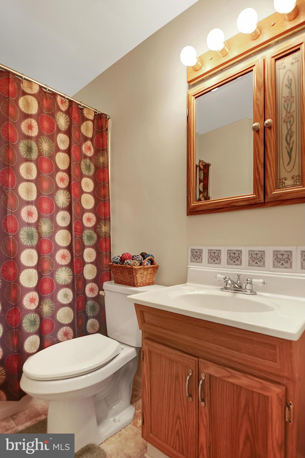 2628 Spring Road Baltimore, MD 21234 - Photo 10 of 26 Bath