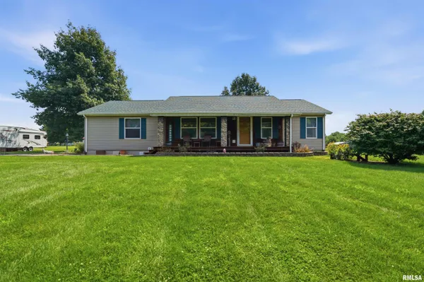 $415,000 | 12806 North Whittaker Road, Brimfield, IL 61517
