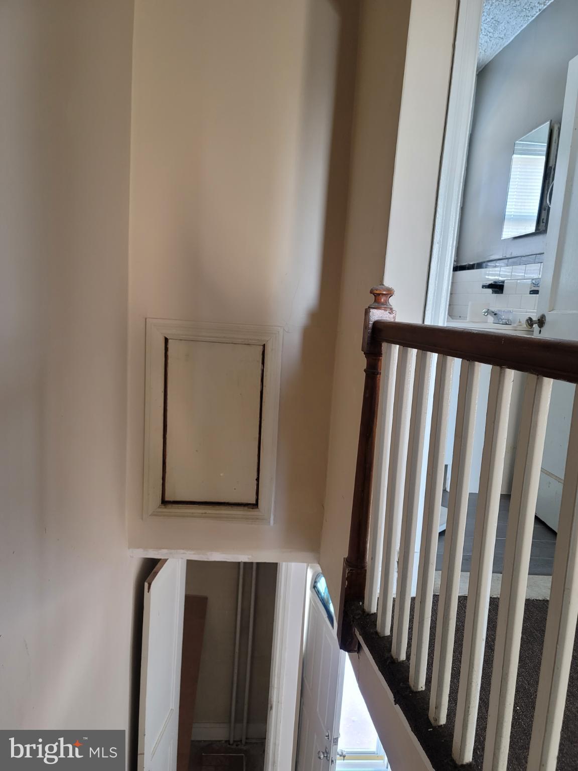 2523 Boarman Avenue Baltimore, MD 21215 - Photo 7 of 31