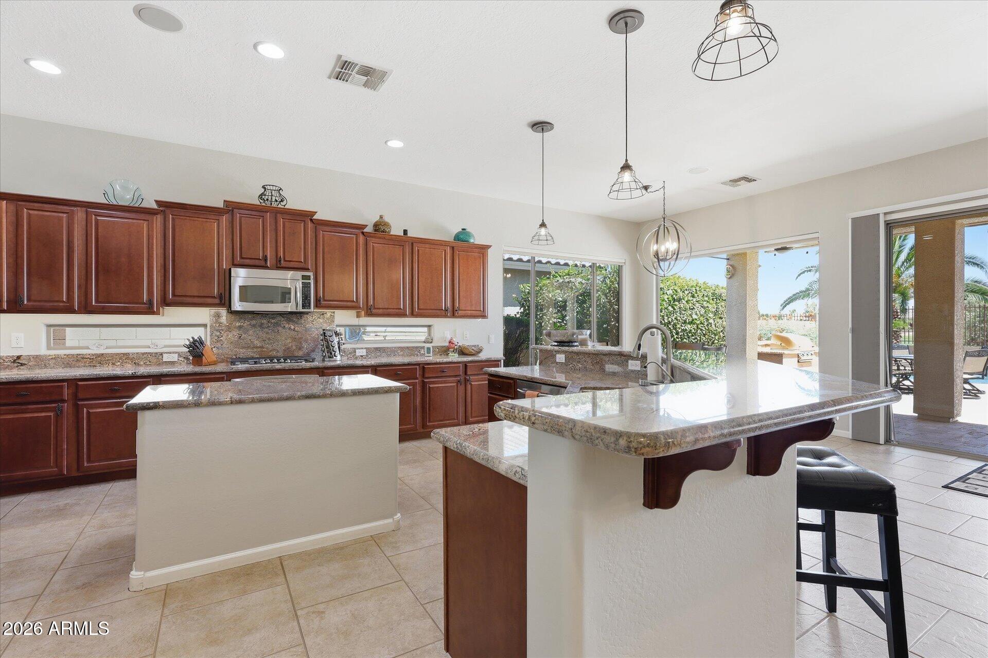 6781 Rachael Way Gilbert, AZ 85298 - Photo 13 of 50 Rachael