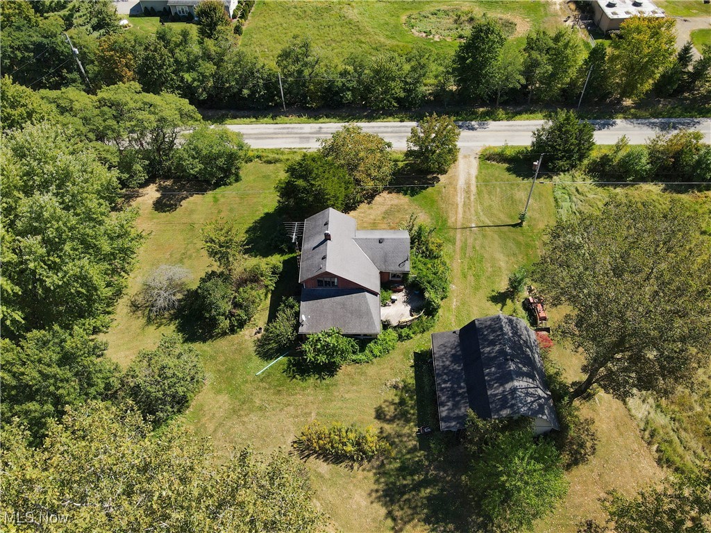 9941 Nichols Road Windham, OH 44288 - Photo 10 of 26 Gallery Image 10