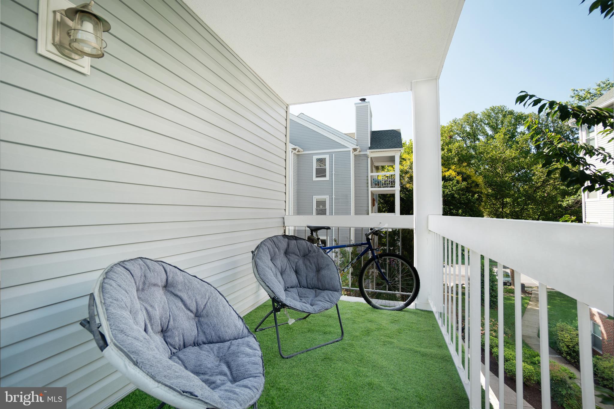 10248 Appalachian Circle, Unit 1D7 Oakton, VA 22124 - Photo 16 of 32 a view of porch with seating space