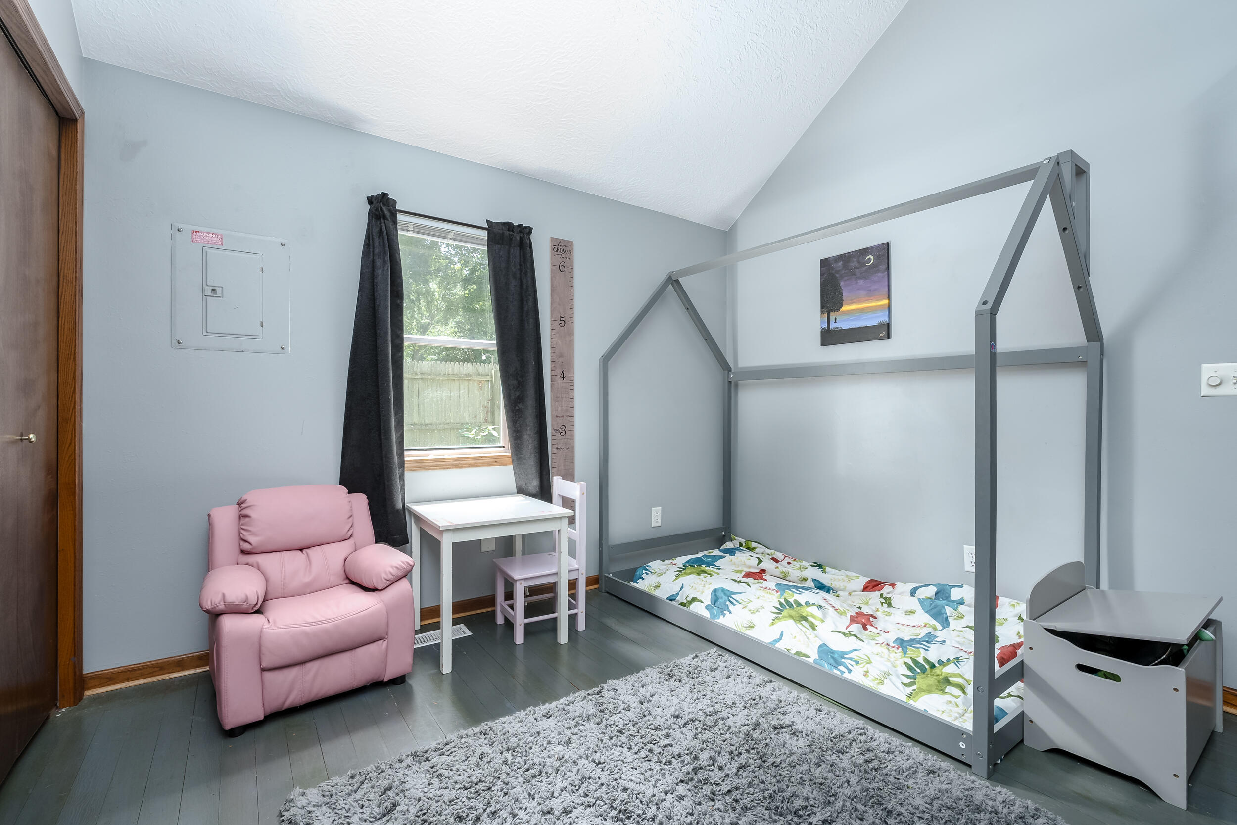 2233 North Drake Road Kalamazoo, MI 49006 - Photo 13 of 19 Drake_Rd_N_2233_Kalamazoo_49006-16
