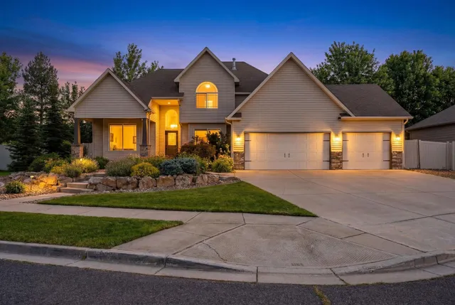 $799,000 | 17817 East Galaxy Drive, Greenacres, WA 99016