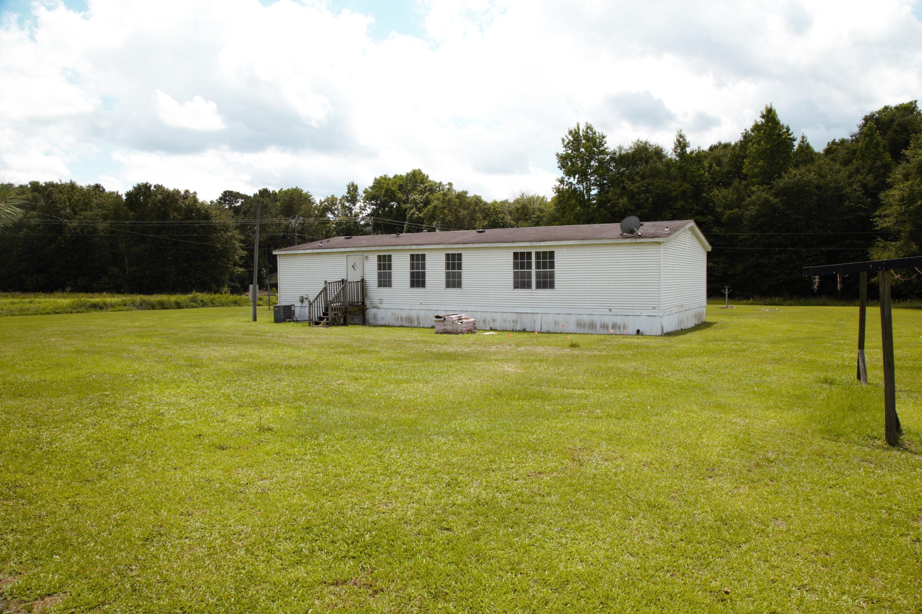 741 Ammons Road Sumter, SC 29153 - Photo 4 of 26
