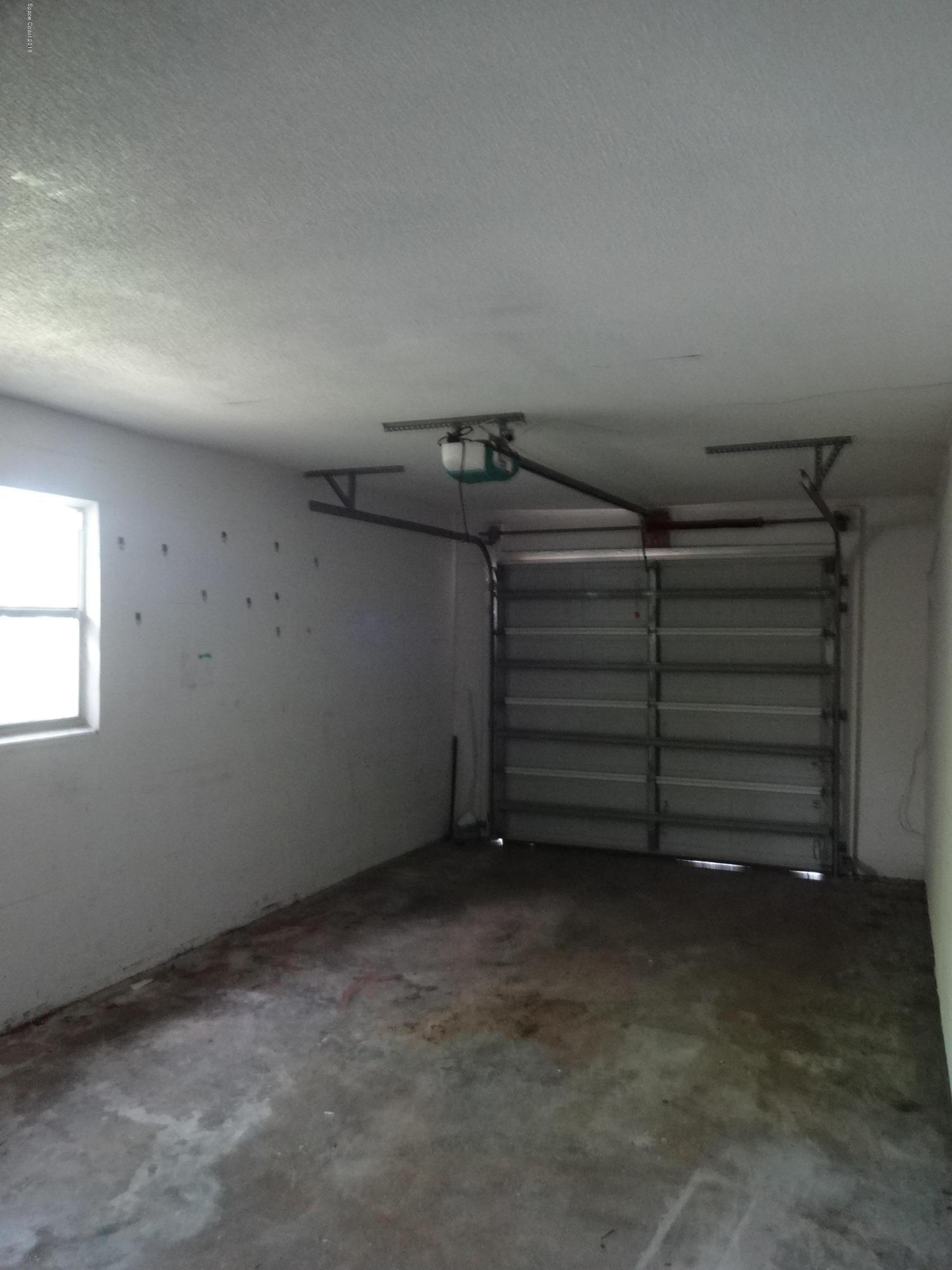 2127 Lucille Lane Melbourne, FL 32935 - Photo 12 of 14 DSC06009