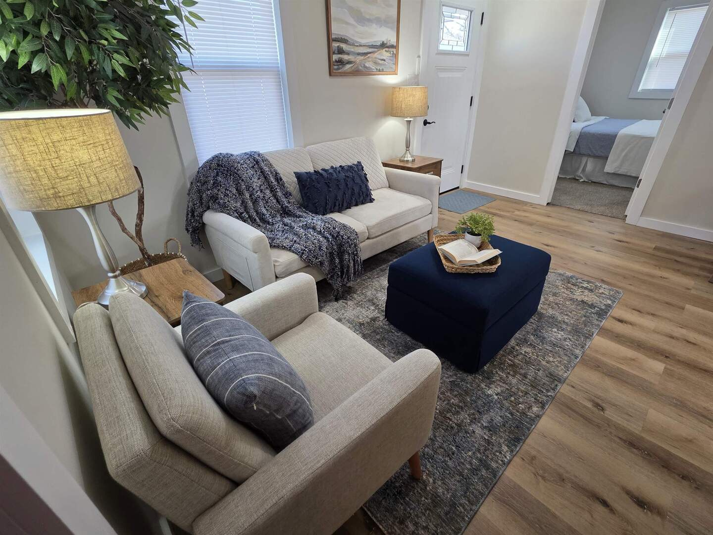 312 Lincoln Avenue Flora, IL 62839 - Photo 2 of 80 a living room with furniture and a couch