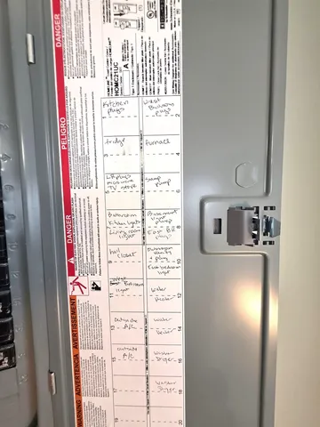 $89,900 | 312 Lincoln Avenue, Flora, IL 62839