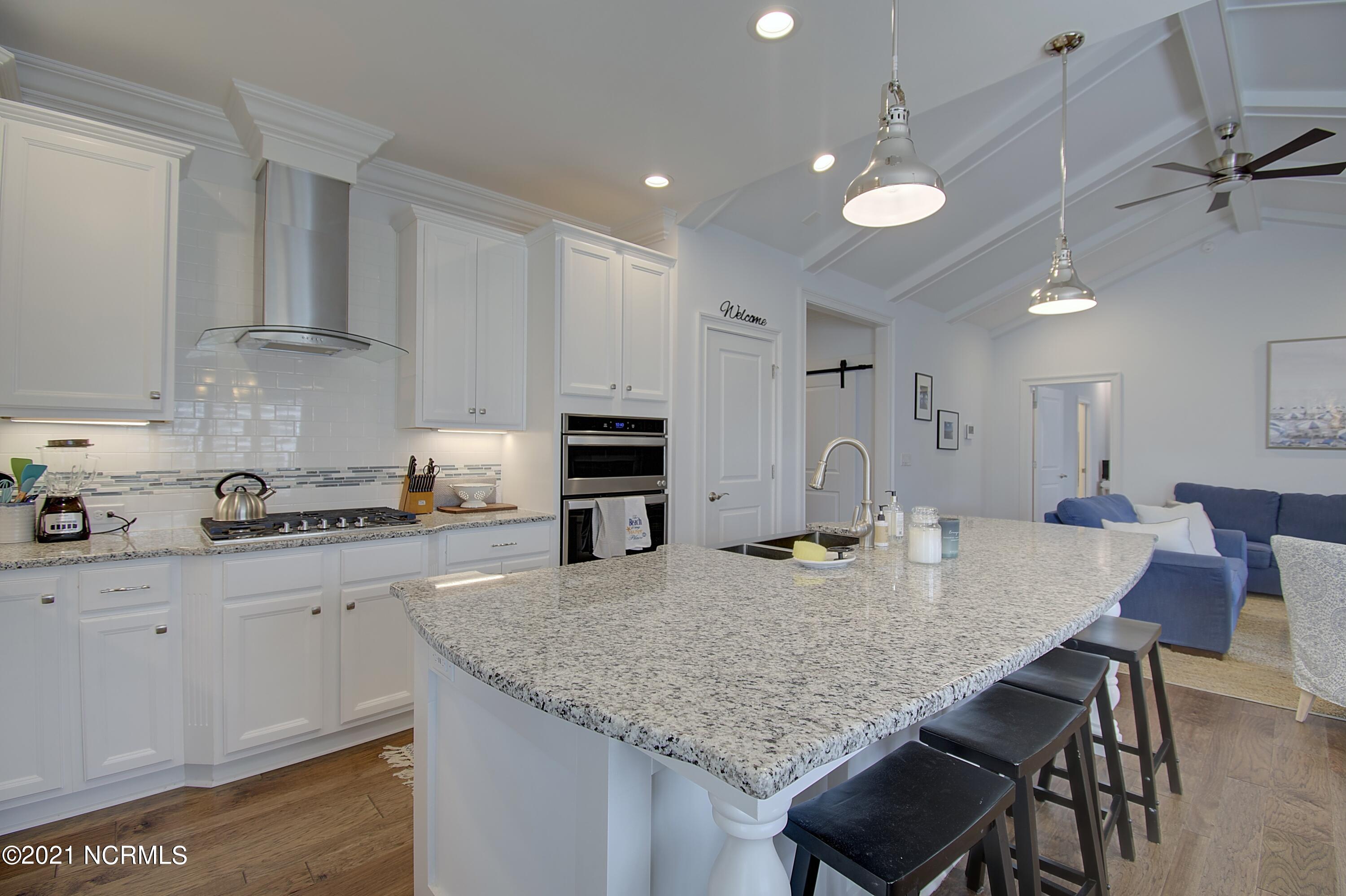 409 Planter's Ridge Drive Sunset Beach, NC 28468 - Photo 11 of 35 KITCHEN 2