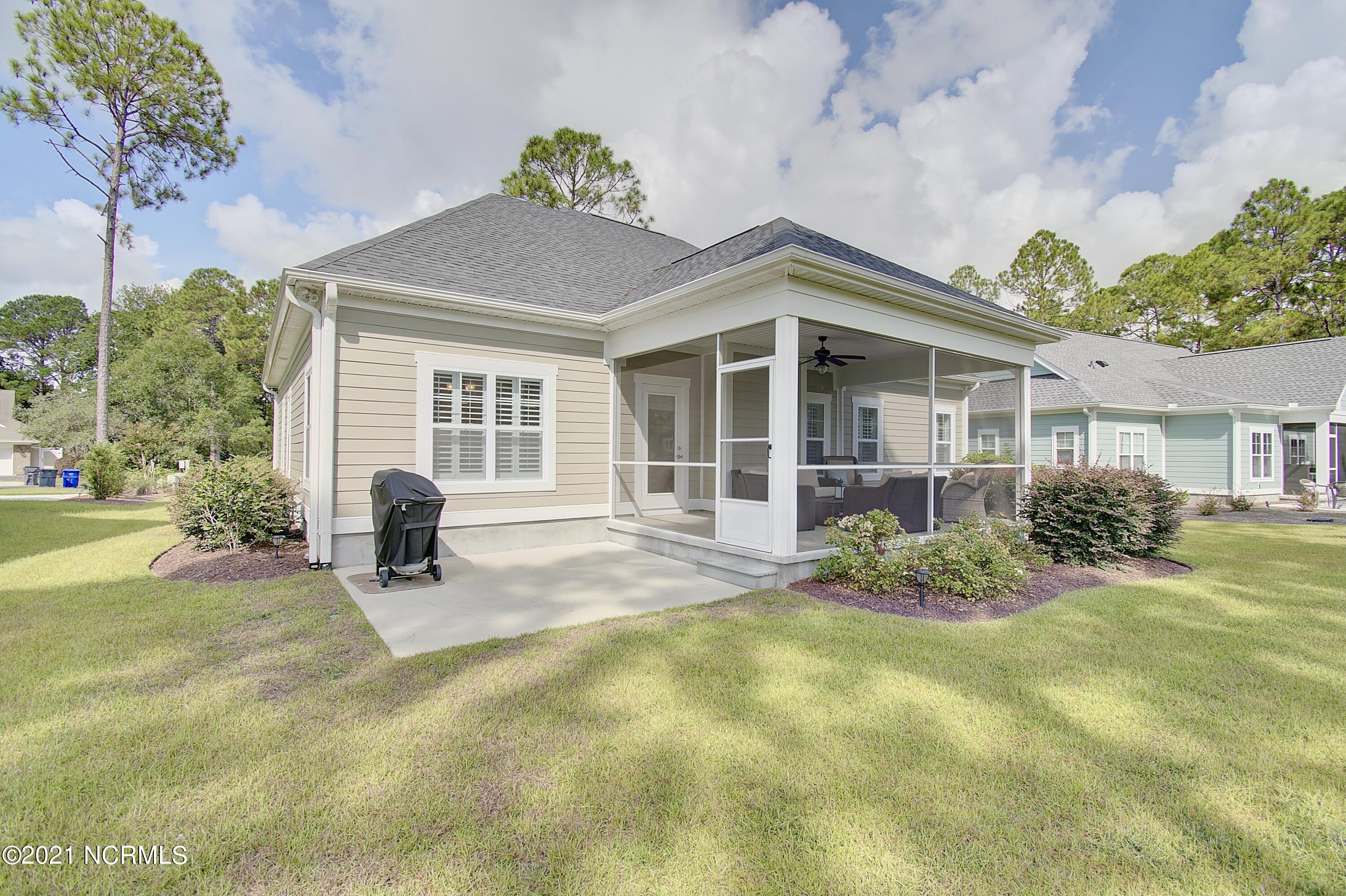 409 Planter's Ridge Drive Sunset Beach, NC 28468 - Photo 5 of 35 BACK OF HOUSE