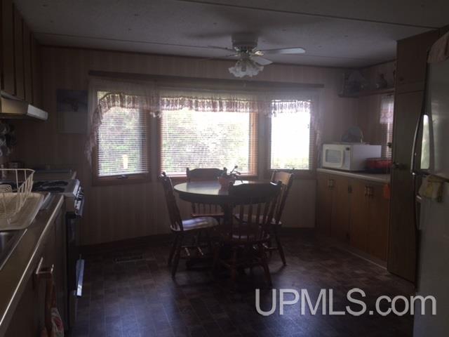 1109 River Road Vulcan, MI 49892 - Photo 2 of 6