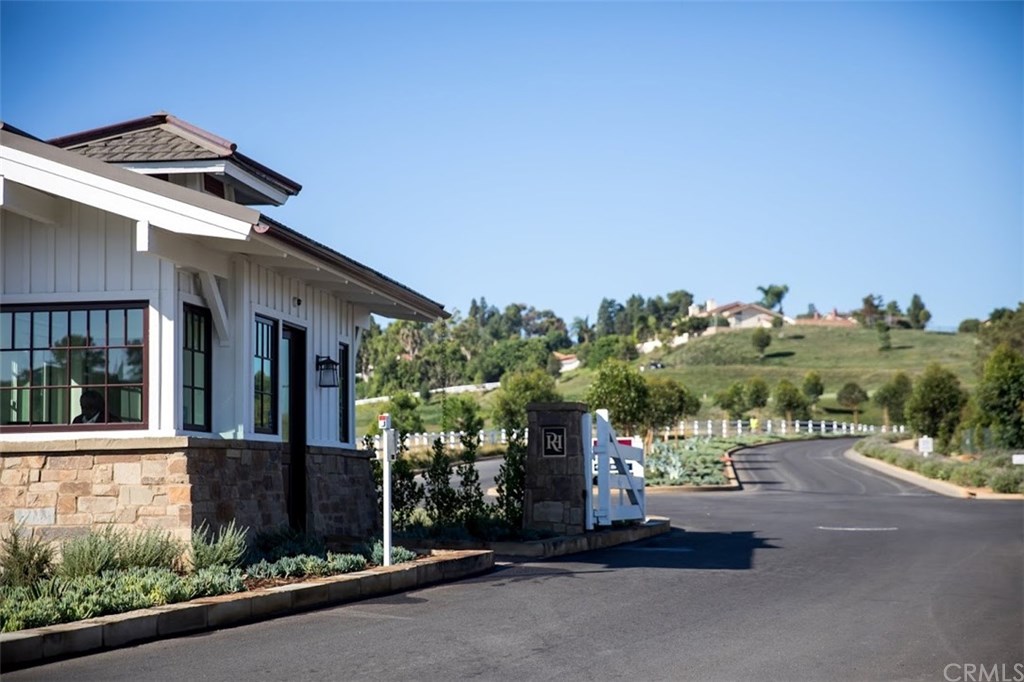 10 Bixby Ranch Road Rolling Hills Estates, CA 90274 - Photo 1 of 1 Gallery Image 1
