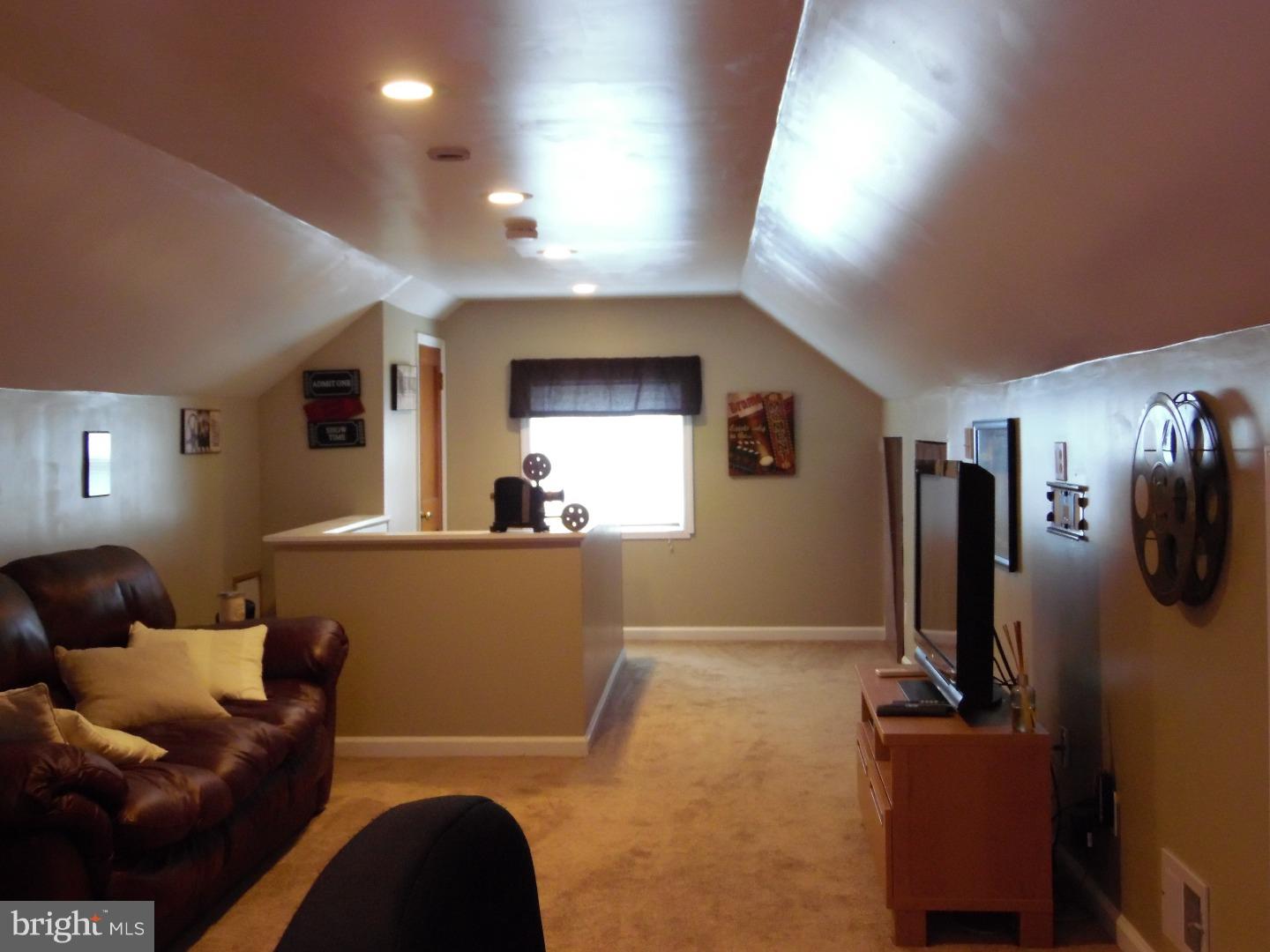 311 Rodman Road Wilmington, DE 19809 - Photo 11 of 25 Bedroom 3