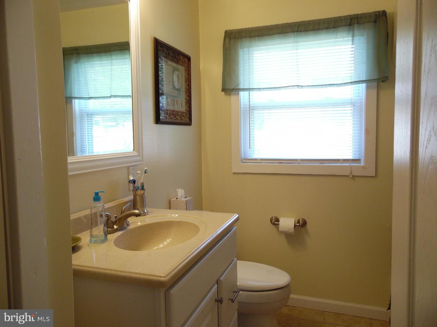 311 Rodman Road Wilmington, DE 19809 - Photo 13 of 25 Bathroom