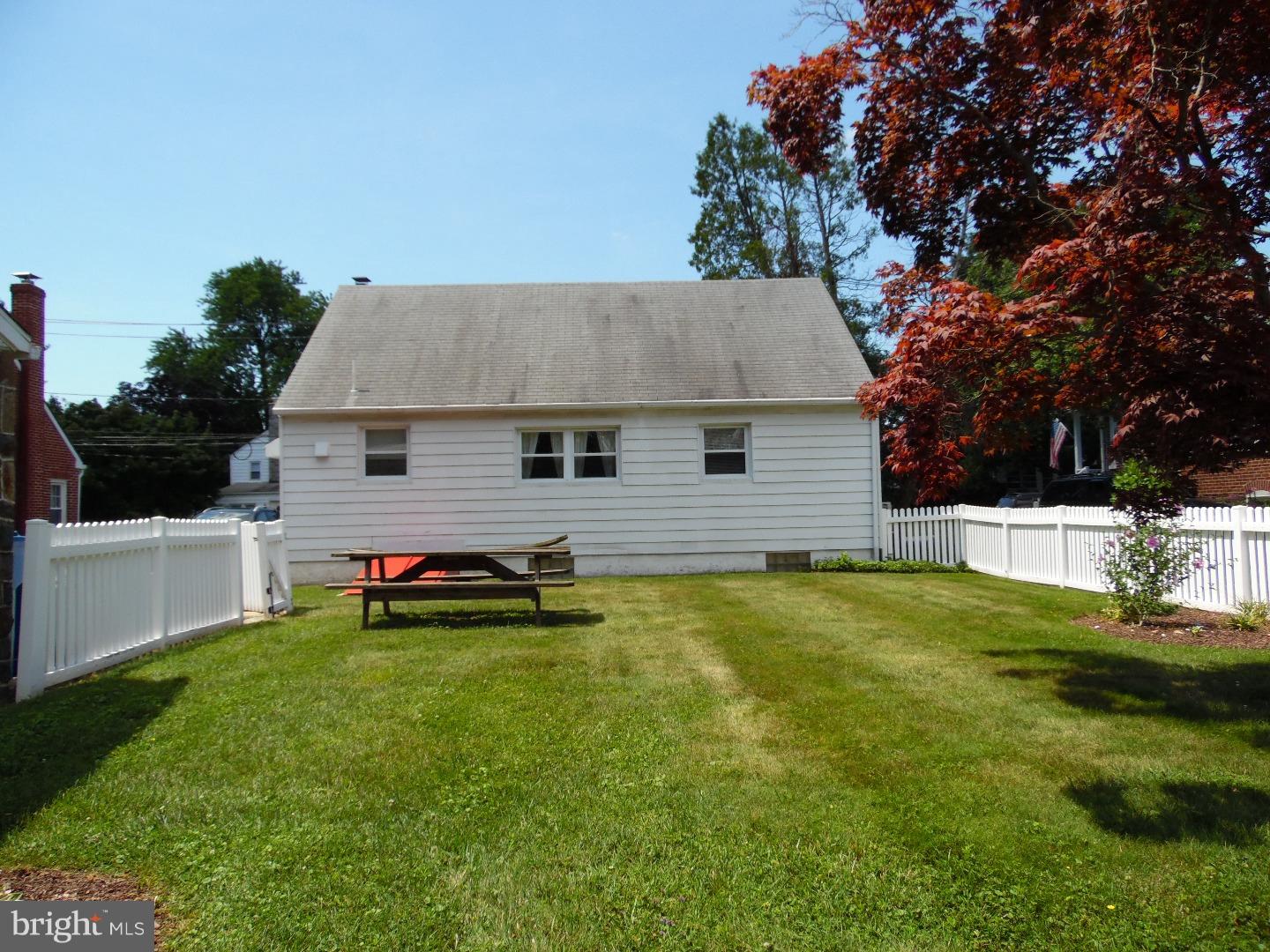 311 Rodman Road Wilmington, DE 19809 - Photo 21 of 25 Back Yard