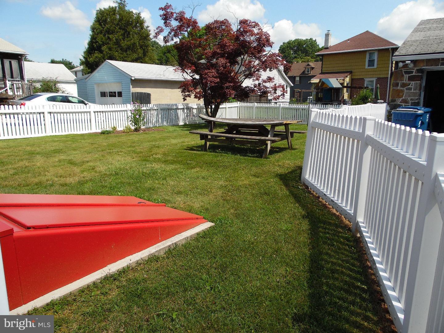 311 Rodman Road Wilmington, DE 19809 - Photo 22 of 25 Back Yard