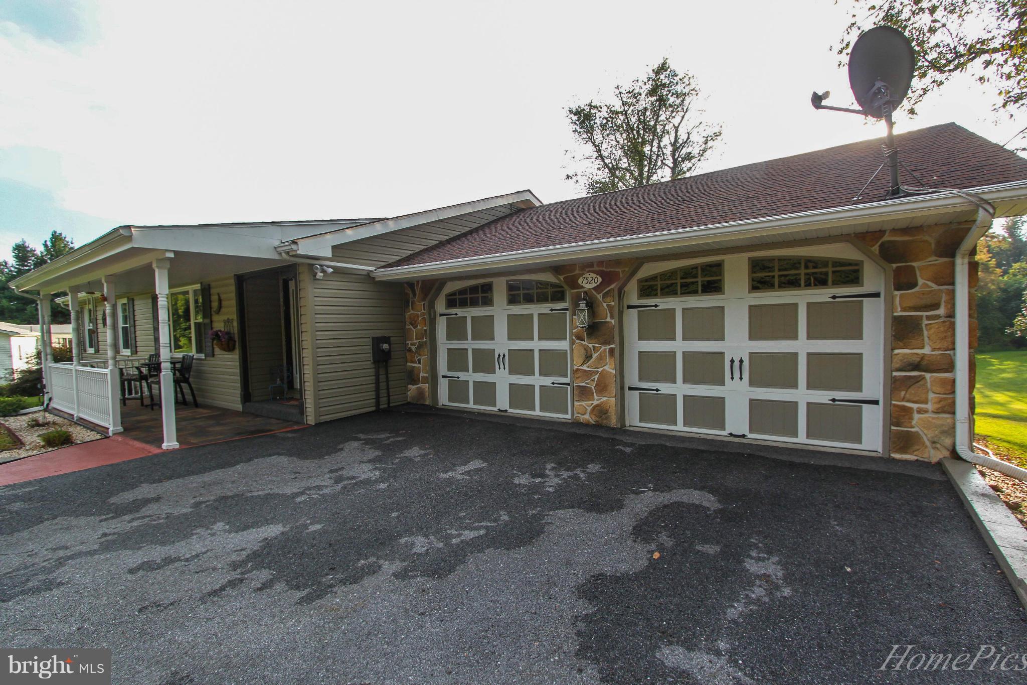 7520 Mountain Laurel Road Boonsboro, MD 21713 - Photo 2 of 30 Exterior (Front)