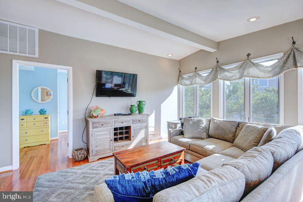 25 Dune Road Bethany Beach, DE 19930 - Photo 11 of 31