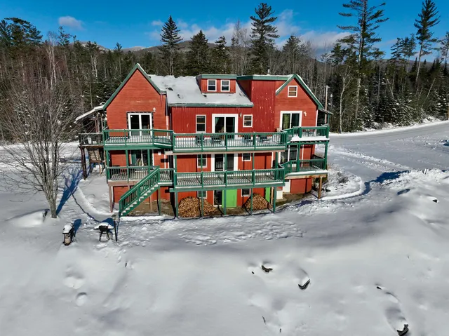 $425,000 | 370 Percy Road, Stratford, NH 03590