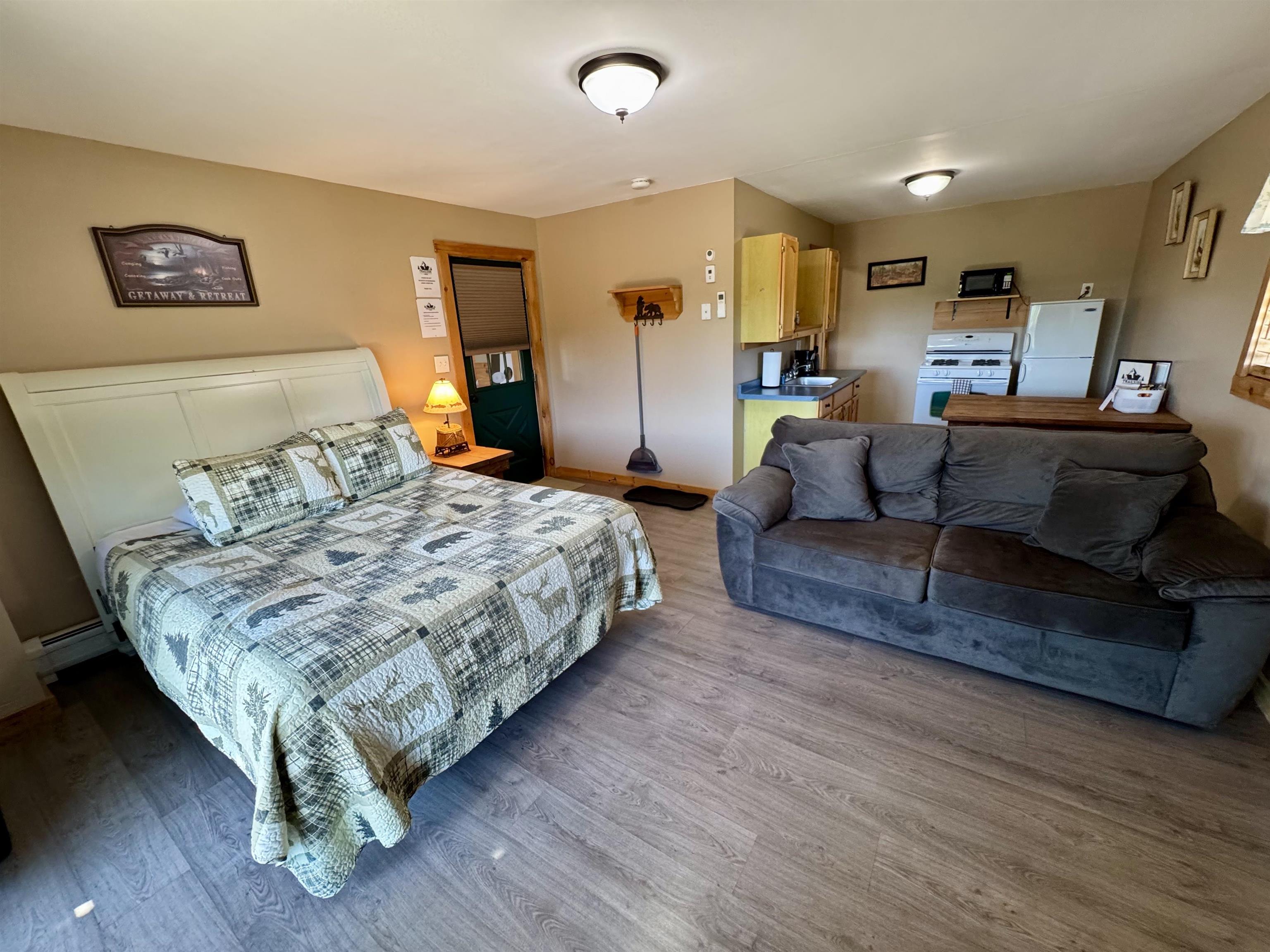 370 Percy Road Stratford, NH 03590 - Photo 17 of 49