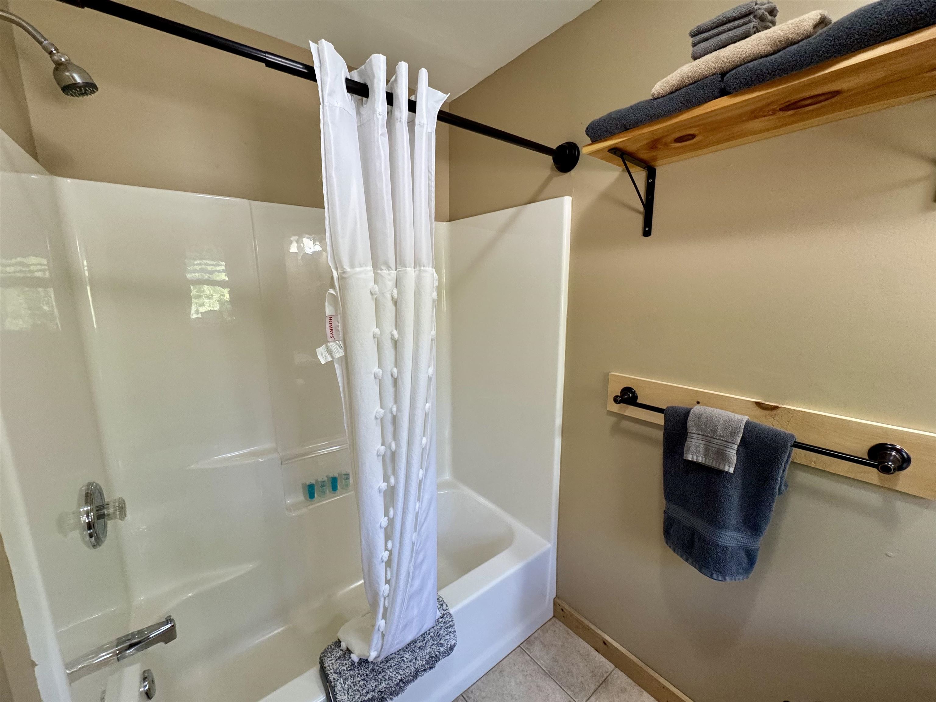 370 Percy Road Stratford, NH 03590 - Photo 19 of 49