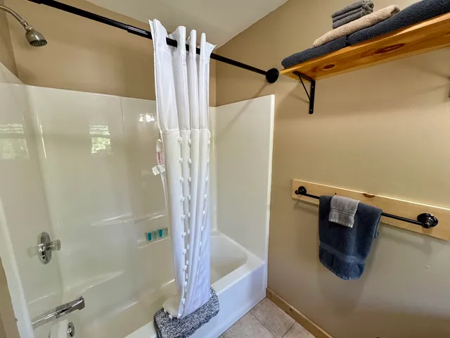 $425,000 | 370 Percy Road, Stratford, NH 03590