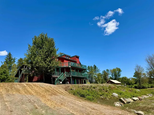 $425,000 | 370 Percy Road, Stratford, NH 03590