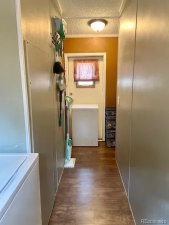a view of hallway with elevator