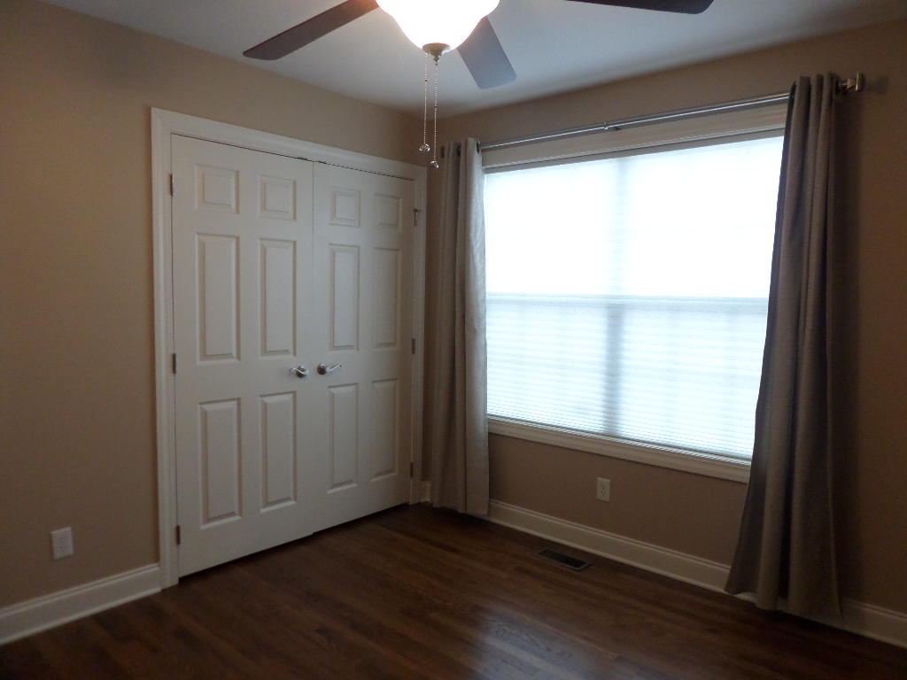 103 Cascade Lane Oak Ridge, TN 37830 - Photo 21 of 31 Bedroom 3a