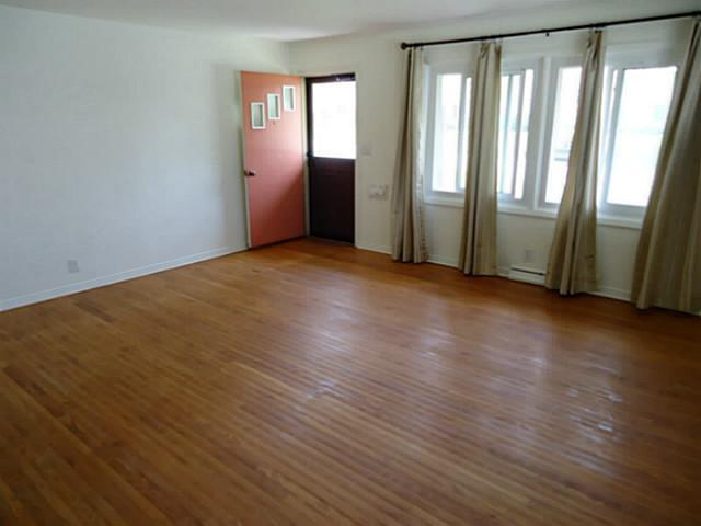 2770 Nottingham Road Columbus, OH 43221 - Photo 3 of 25
