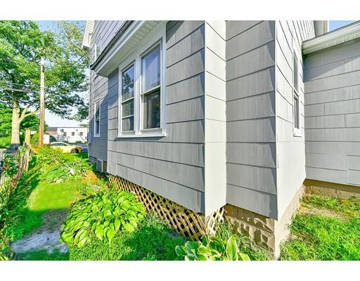8 Redlands Street Springfield, MA 01104 - Photo 11 of 30
