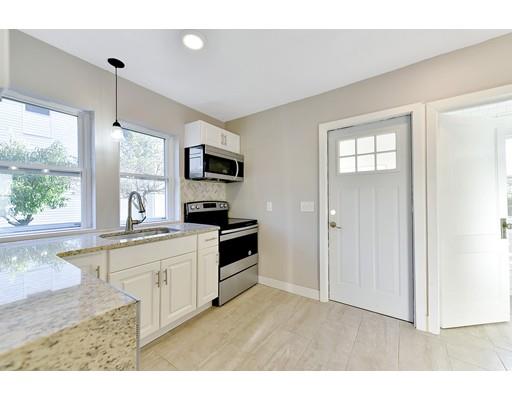 8 Redlands Street Springfield, MA 01104 - Photo 20 of 30