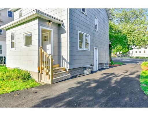 8 Redlands Street Springfield, MA 01104 - Photo 9 of 30