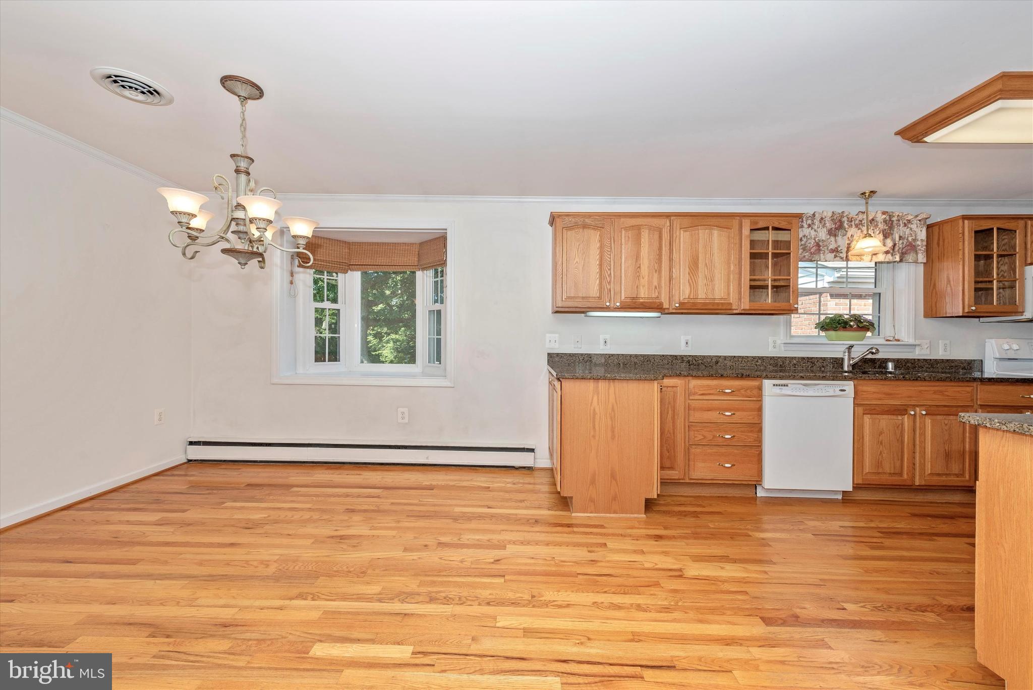 6924 Boyers Mill Road Frederick, MD 21701 - Photo 7 of 32 Gallery Image 7