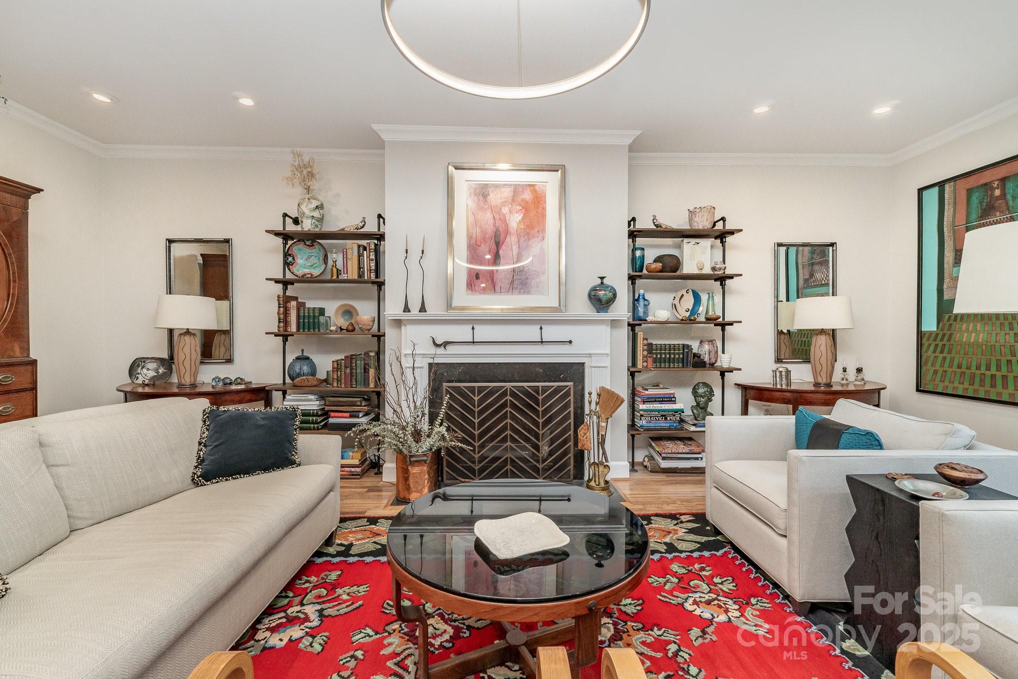830 Cherokee Road Charlotte, NC 28207 - Photo 2 of 39 Gallery Image 2