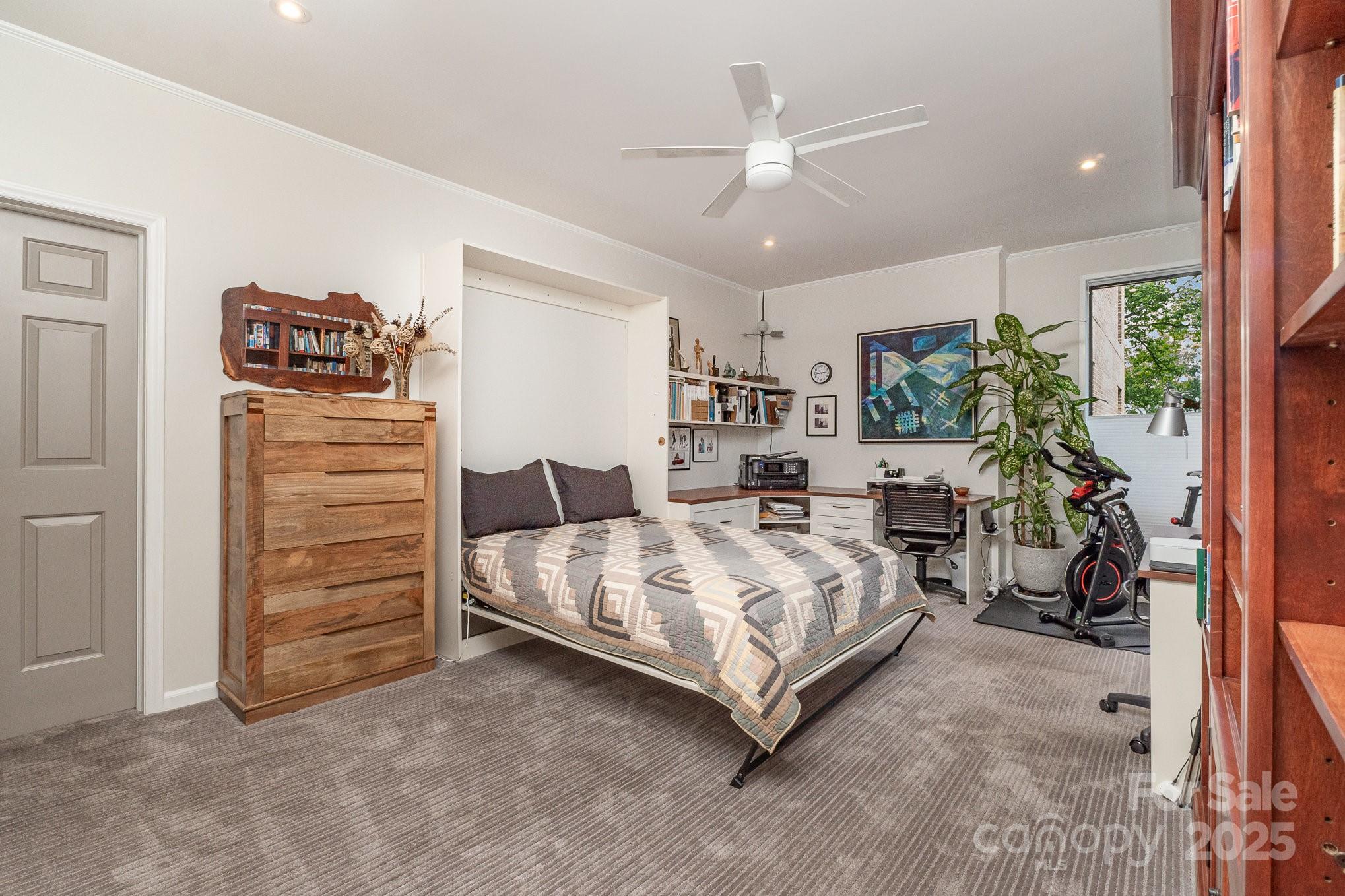 830 Cherokee Road Charlotte, NC 28207 - Photo 27 of 39 Gallery Image 27