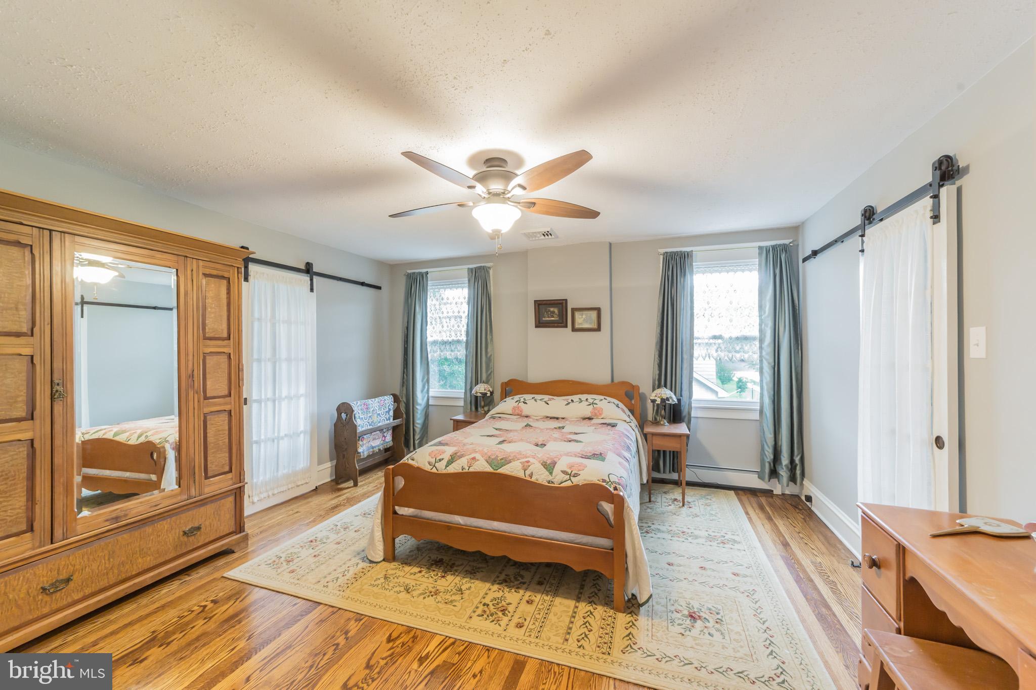 2 Melvin Road Phoenixville, PA 19460 - Photo 14 of 31 Main bedroom