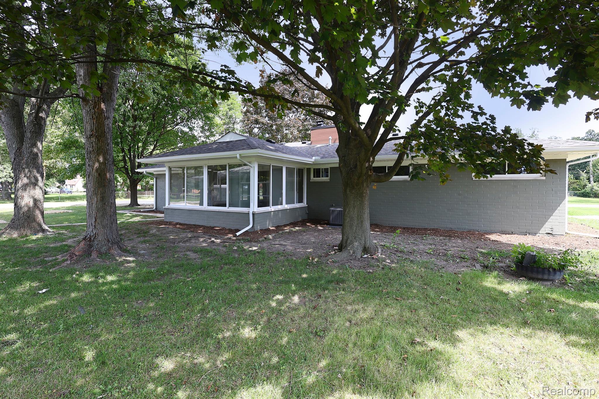 8410 Harding Street Taylor, MI 48180 - Photo 32 of 43 Gallery Image 32