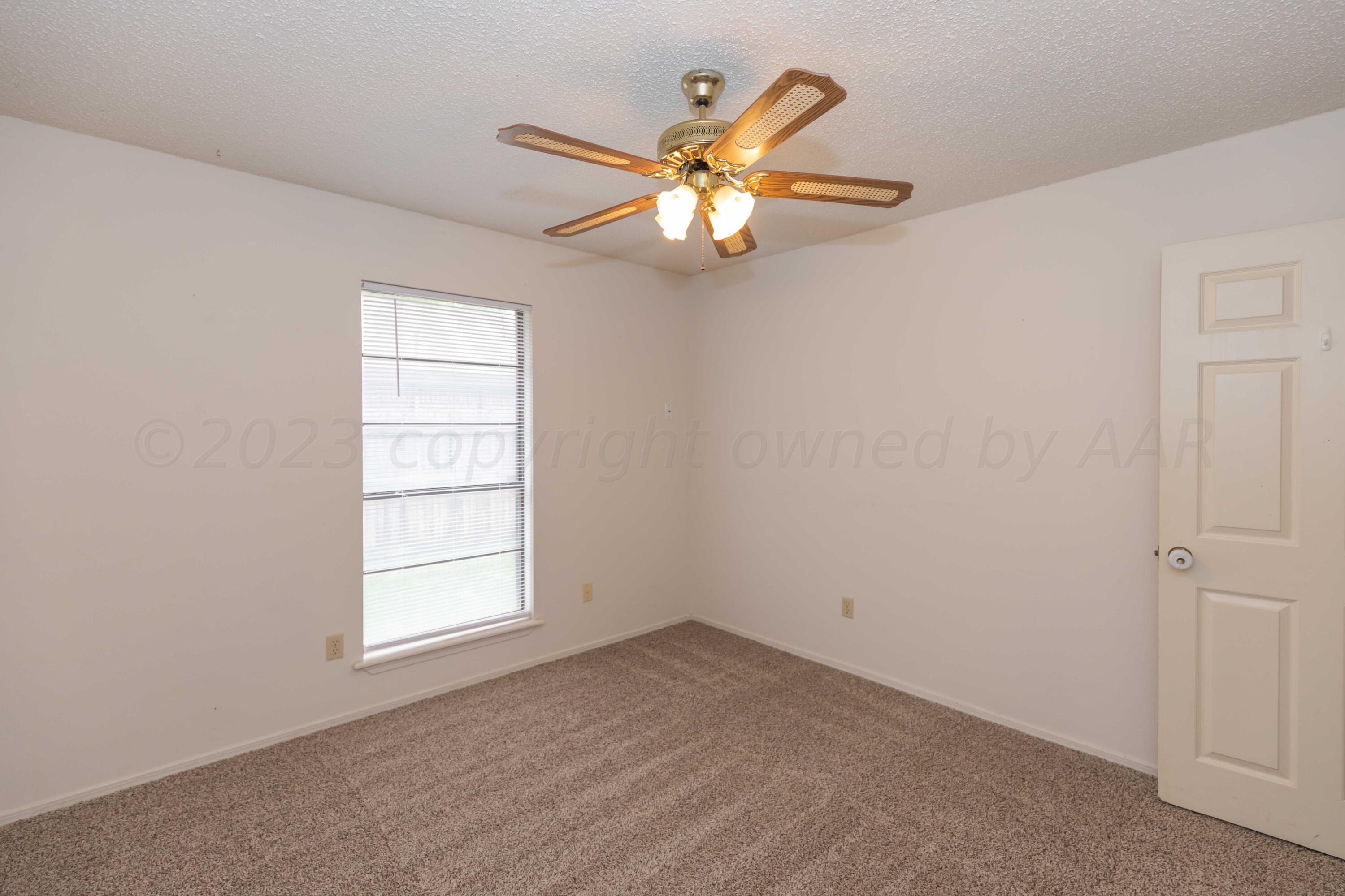 6006 Rutgers Street Amarillo, TX 79109 - Photo 25 of 40 BEDROOM 2 VIEW 2