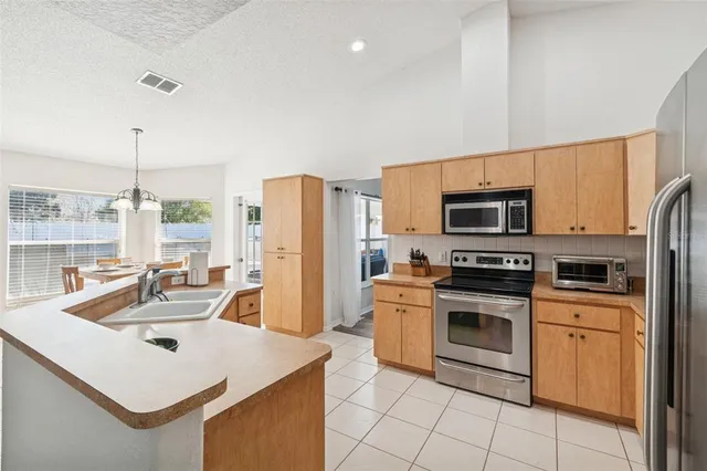 $365,500 | 13970 Coronado Drive, Spring Hill, FL 34609