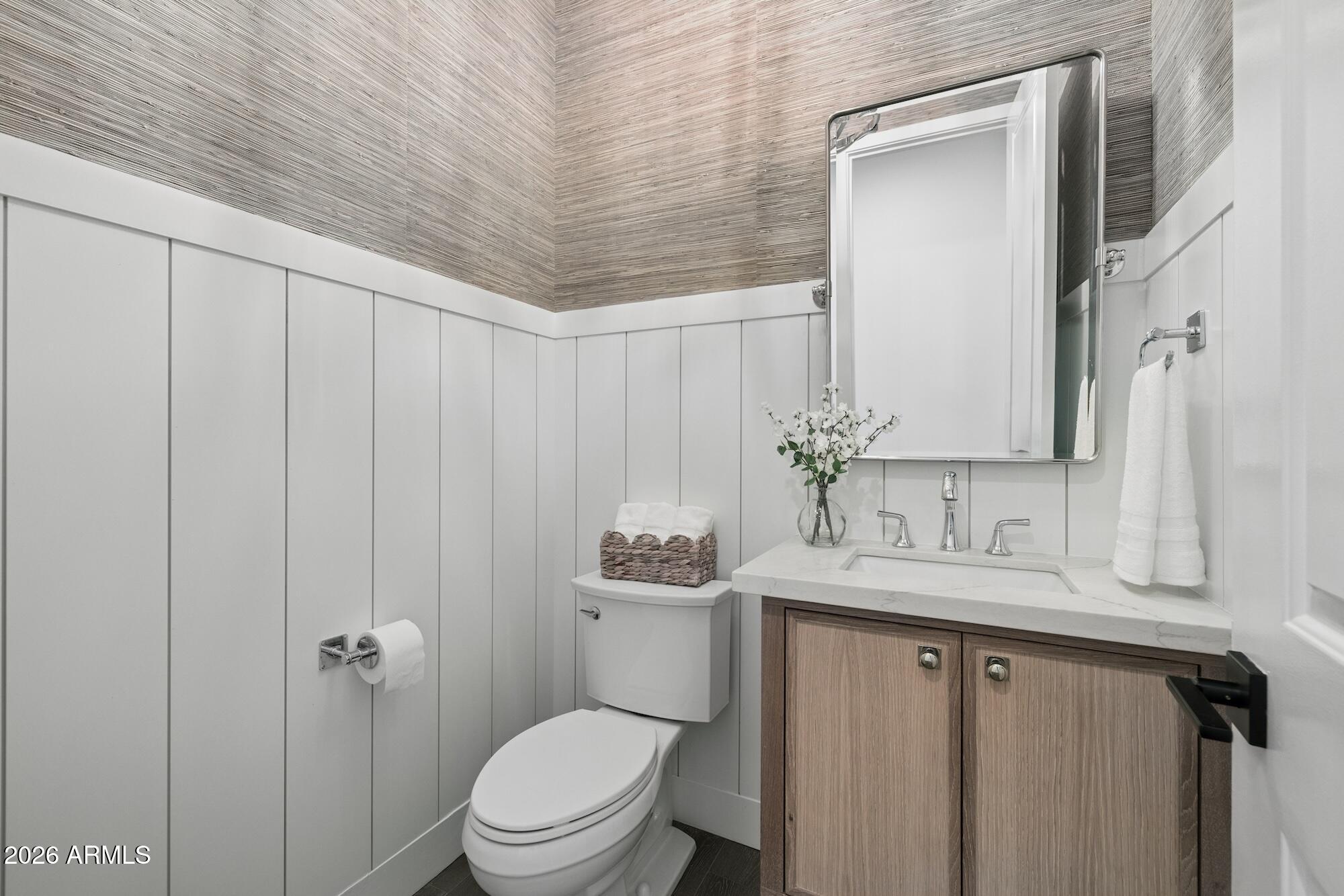 2633 East Geronimo Street Gilbert, AZ 85295 - Photo 30 of 78 a bathroom with a sink a toilet and shower