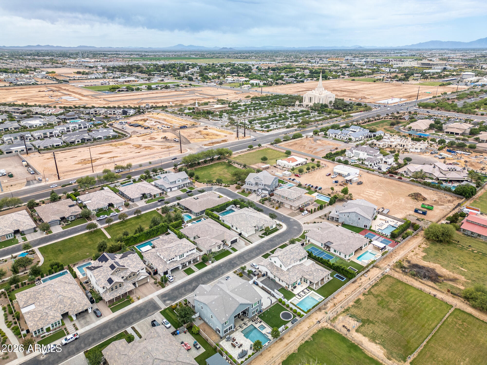 2633 East Geronimo Street Gilbert, AZ 85295 - Photo 76 of 78 an aerial view of residential building with an ocean