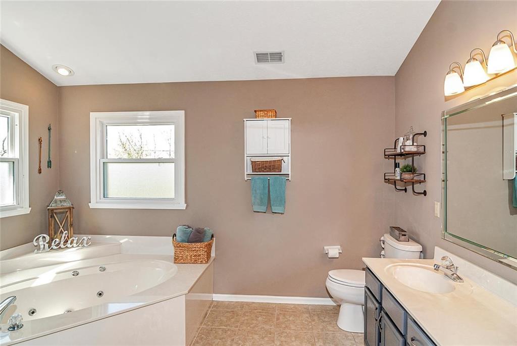 9916 Mapleton Court Fishers, IN 46037 - Photo 21 of 35 Gallery Image 21