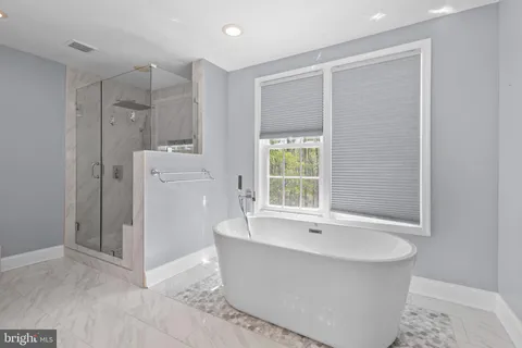 $527,900 | 8604 Valley Drive, Waldorf, MD 20603