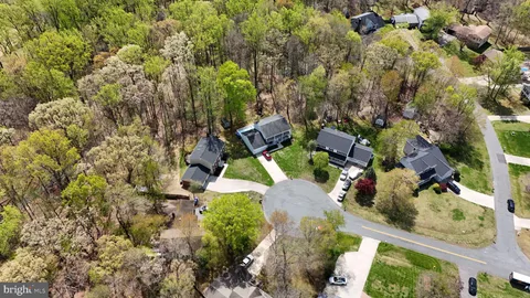 $527,900 | 8604 Valley Drive, Waldorf, MD 20603