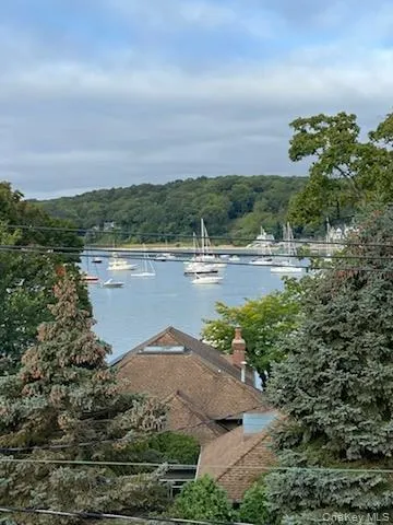 $4,625 | 76 Bayview Avenue, Unit D, Northport, NY 11768