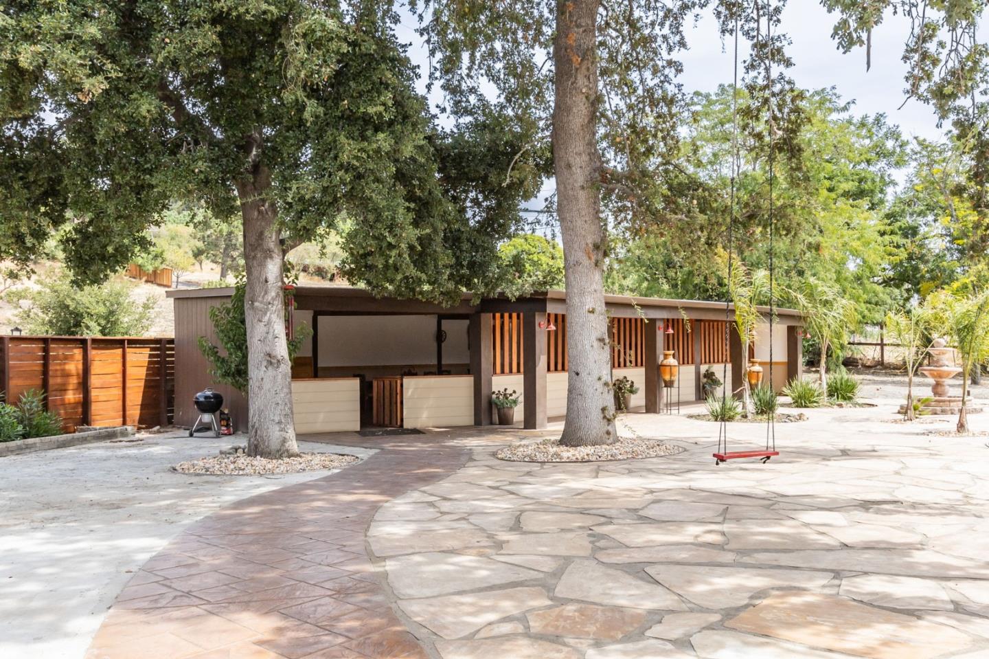 12405 Mt Hamilton Road San Jose, CA 95140 - Photo 21 of 74