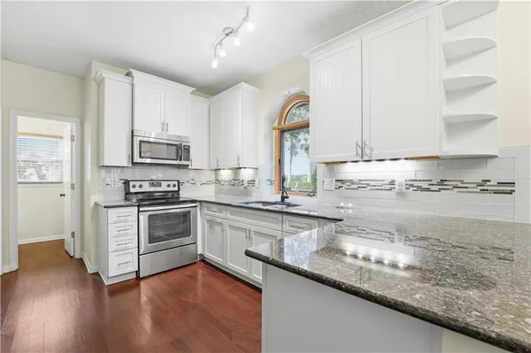 $425,000 | 9000 North Oregon Avenue, Kansas City, MO 64154