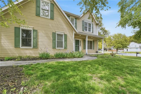 $425,000 | 9000 North Oregon Avenue, Kansas City, MO 64154